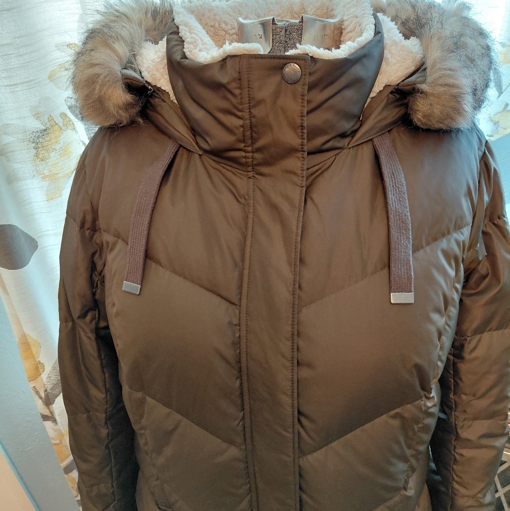 Women's Eddie Bauer Lodge Casadian Down Parka Jacket - Picture 4 of 9